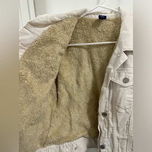GAP Corduroy Jacket, Fleece Lined, Size Medium - Picture 3 of 4